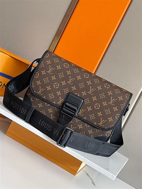 túi lv nam chính hãng|túi louis vuitton 2024.